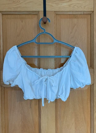 White puff sleeve crop top, brand: Primark, condition: Good, size: S / 36 / 8, €2.00, €2.80 includes Buyer Protection