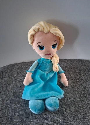 🩵 Peluche reine des neiges 30 cm 🩵, marque: Disney, état: Très bon état, taille: Taille unique, 6,90 €, 7,95 € Protection acheteurs incluse