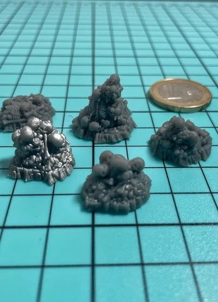 Montañas de huesos, cráneos / skeletons, bones, skulls, état: Très bon état, taille: Taille unique, 5,00 €, 5,95 € Protection acheteurs incluse