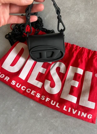 1 DR XXS Diesel micro bag, merk: Diesel, staat: Heel goed, € 125,00, € 131,95 inclusief Kopersbescherming