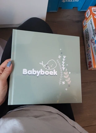 Baby invulboek Nieuw, merk: Babydump, staat: Nieuw met prijskaartje, maat: Pasgeborene, 44 cm, € 1,00, € 1,75 inclusief Kopersbescherming