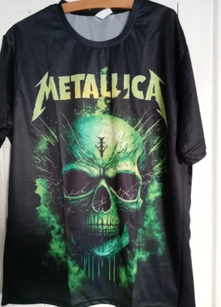 Metallic tshirt size xxl, condition: New without tags, size: XXL, £14.99, £16.44 includes Buyer Protection
