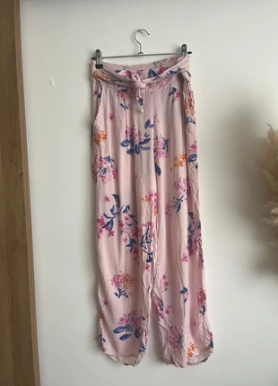 Pantalon Oysho, marke: Oysho, zustand: Sehr gut, größe: M / 38 / 10, 7,00 €, 8,05 € inklusive Vinted-Käuferschutz