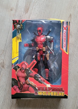 Figurine Deadpool, brand: Deadpool, condizioni: Nuovo senza cartellino, taglia: 3 anni / 98 cm, €8.90, €10.05 include la Protezione acquisti Pro