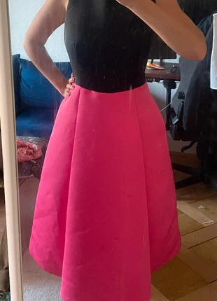 Robe Kate Spade noir et rose, marque: Kate Spade New York, état: Très bon état, taille: M / 38 / 10, 20,00 €, 21,70 € Protection acheteurs incluse