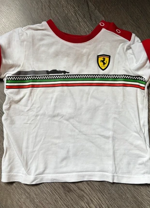 T-shirt Ferrari, marca: Ferrari, estado: Muito bom, tamanho: 9-12 meses / 74 cm, €8.00, €9.10 inclui Proteção do Comprador