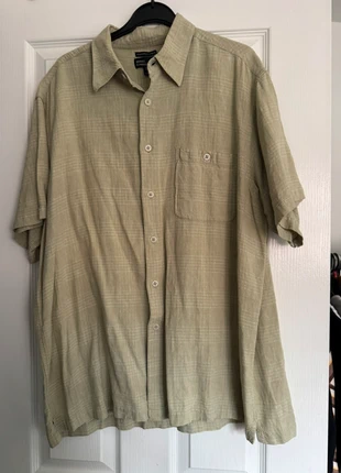 Green vintage men’s short sleeved linen shirt, brand: Reclaimed Vintage, condition: Very good, size: XL, £4.00, £4.90 includes Buyer Protection