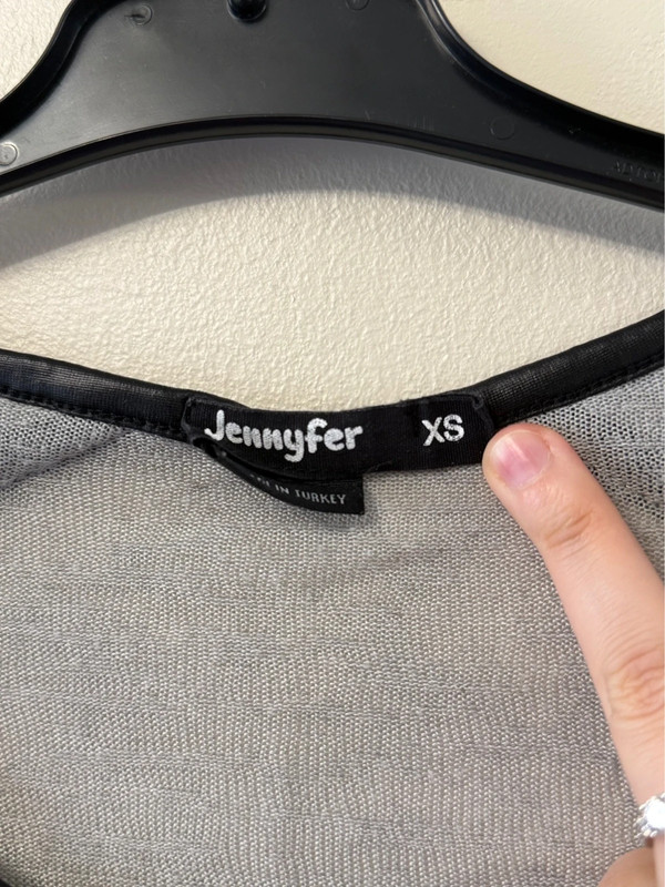 Haut Jennyfer - photo numéro 3