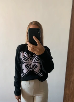 Pull noir S, chic à manches longues, imprimé féminin, idéal mi-saison & hiver, merk: Bershka, staat: Heel goed, maat: S / 36 / 8, € 3,00, € 3,85 inclusief Kopersbescherming