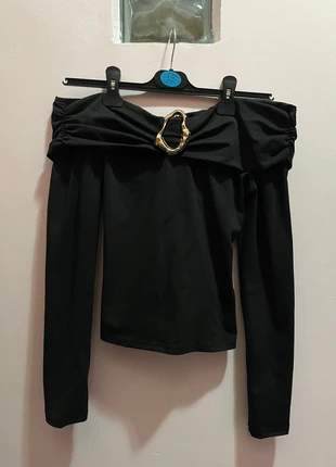 Maglietta elegante da donna con spalle scoperte arricciature e decorazione metallica | Shein Aloruh, brand: Shein, condizioni: Nuovo senza cartellino, taglia: M / IT 42 / EU 38, €7.00, €8.05 include la Protezione acquisti