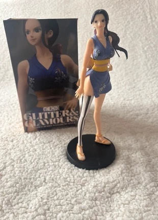 Figurine Glitter & Glamours Nico Robin Wanokuni Style Non Officielle, merk: Non officielle, staat: Heel goed, maat: Universeel, € 7,00, € 8,05 inclusief Kopersbescherming