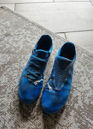 Crampons remettre lacets dessous parfaite état, marca: Puma x AMI, estado: Bom, tamanho: 41, €5.00, €5.95 inclui Proteção do Comprador