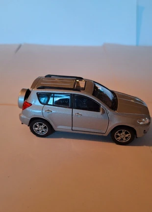 Toyota Rav4 XA30 2005 - 2012 1:34, merk: Welly, staat: Heel goed, maat: Universeel, € 12,50, € 13,83 inclusief Kopersbescherming