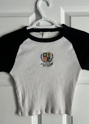 Full Tilt Women's Crop-top, merk: Full Tilt, staat: Heel goed, maat: XL / 42 / 14, € 6,00, € 7,00 inclusief Kopersbescherming