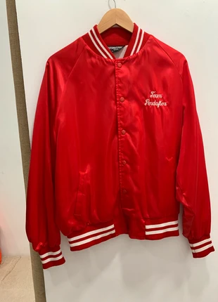 Chaqueta roja y blanca americana XL, brand: Vintage Dressing, condizioni: Ottime, taglia: XL / IT 46 / EU 42, €18.00, €19.60 include la Protezione acquisti