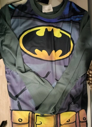 Camisola Batman 8 / 10 anos, marca: Batman, estado: Novo com etiquetas, tamanho: 8 anos / 128 cm, €3.00, €3.85 inclui Proteção do Comprador