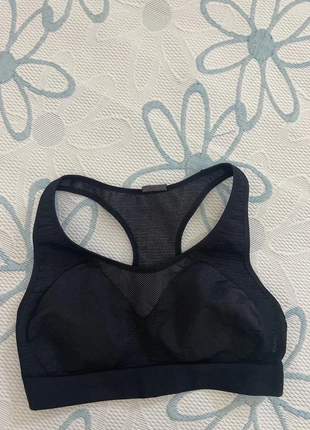 Top desportivo Novo- Decatlon- XXS, brand: Decathlon, condizioni: Nuovo senza cartellino, taglia: XXS, €5.00, €5.95 include la Protezione acquisti