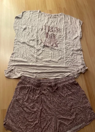 schlafanzug, merk: Esmara, staat: Heel goed, maat: L / 40 / 12, € 2,00, € 2,80 inclusief Kopersbescherming