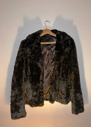 Veste à fourrure taille S, marque: H&M, état: Neuf sans étiquette, taille: S / 36 / 8, 18,00 €, 19,60 € Protection acheteurs incluse