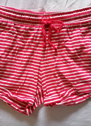 Short rayé, marque: In Extenso, état: Très bon état, taille: M / 38 / 10, 2,00 €, 2,80 € Protection acheteurs incluse