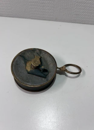 Mètre ruban ancien en laiton, merk: Antik, staat: Goed, € 10,00, € 11,20 inclusief Kopersbescherming