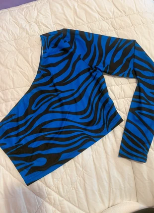 Monospalla zembrato M, marke: Shein, zustand: Neu, größe: M / 38 / 10, 2,50 €, 3,33 € inklusive Vinted-Käuferschutz