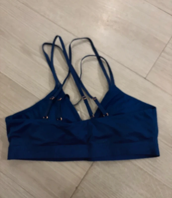 Brassière de sport Etam T 40-L neuve - photo numéro 4
