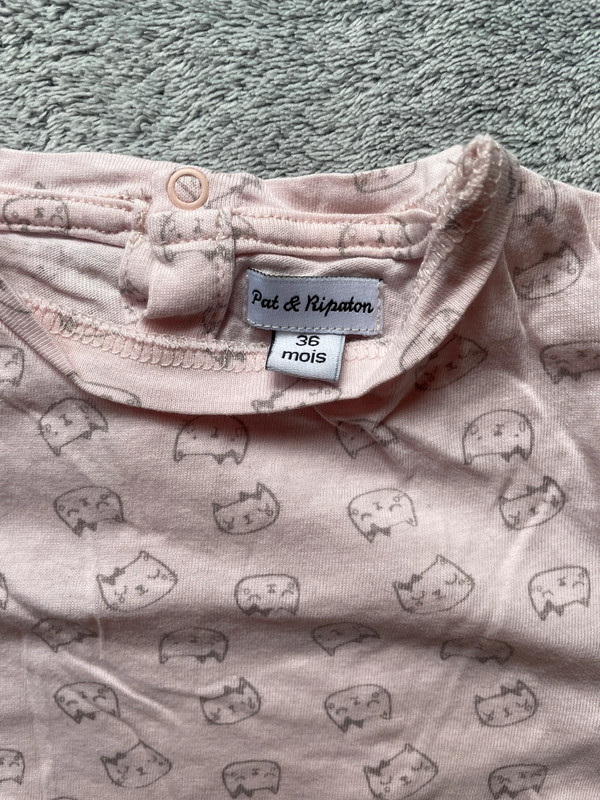 Ensemble fille, 3 ans - photo numéro 2