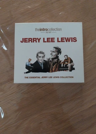 CD Jerry Lee Lewis - Essential Collection, estado: Muito bom, €6.00, €7.00 inclui Proteção do Comprador
