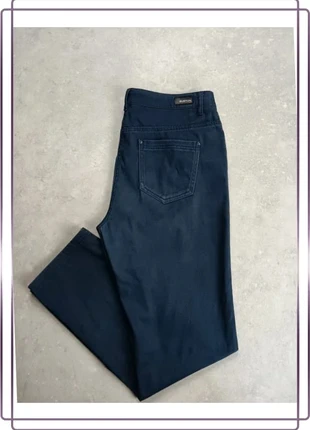 Pantalon Burton of London – Classic Fit (taille 38), brand: Burton, condizioni: Ottime, taglia: M / IT 42 / EU 38, €7.00, €8.05 include la Protezione acquisti