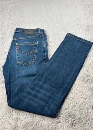 Jean levi’s 511 performance slim bleu / taille w28-l28, marke: Levi's, zustand: Sehr gut, größe: M / 38 / 10, 18,00 €, 19,60 € inklusive Vinted-Käuferschutz