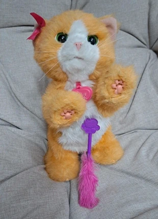 Gatinho fur real friends Hasbro., merk: Hasbro, staat: Heel goed, € 19,99, € 21,69 inclusief Kopersbescherming