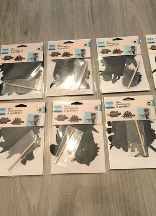 Dino a gratter, marque: sansmarque, état: Neuf avec étiquette, 10,00 €, 11,20 € Protection acheteurs incluse