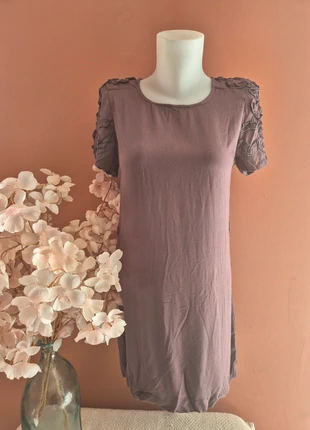 Robe avec détails aux manches pour femme - Sandra - Taille S/M, marque: Sandra, état: Très bon état, taille: M / 38 / 10, 10,00 €, 11,20 € Protection acheteurs incluse