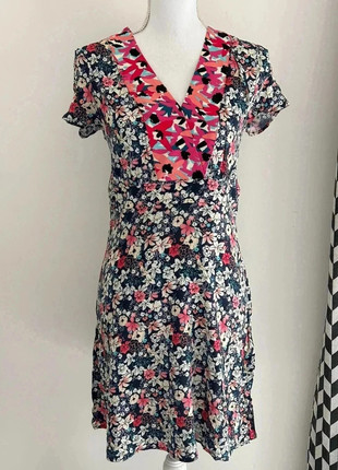 Robe Little Miss Manches Courtes Imprimé Fleuri, Taille 34, marke: Little Miss, zustand: Sehr gut, größe: XS / 34 / 6, 6,90 €, 7,95 € beinhaltet Vinted-Käuferschutz Pro