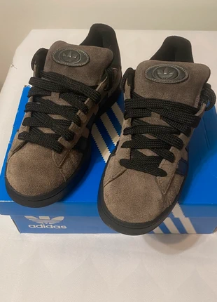 Adidas Campus cinzentas, marca: adidas, estado: Bom, tamanho: 40, €60.00, €63.70 inclui Proteção do Comprador