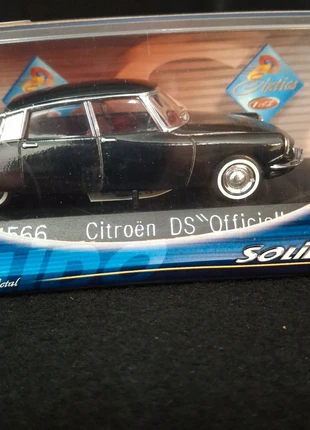 Miniature Solido 1/43 neuve Citroën DS officielle
De nombreux modèles en vente dans ma boutique, brand: Citroën, condition: New without tags, €14.80, €16.24 includes Buyer Protection Pro