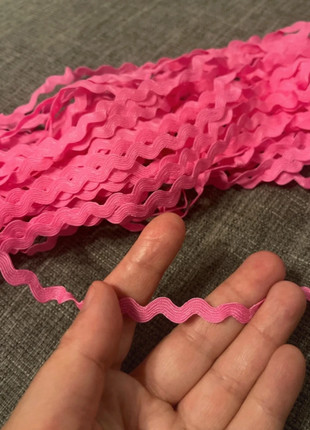 3m Pink Ric Rac Trim, condition: Very good, £1.00, £1.75 includes Buyer Protection Pro