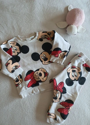 Ensemble Jogging Fille 9 Mois, marque: H&M, état: Bon état, taille: 9-12 mois / 74 cm, 4,00 €, 4,90 € Protection acheteurs incluse