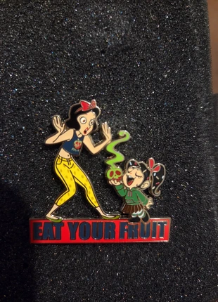 Pins venellope disney loungefly mystery, condition: New without tags, €8.00, €9.10 includes Buyer Protection