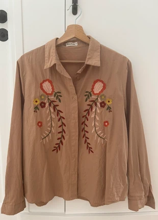 Chemise Suzzy et Milly XL, marke: Suzzy & Milly, zustand: Neu, größe: XL / 42 / 14, 15,00 €, 16,45 € inklusive Vinted-Käuferschutz