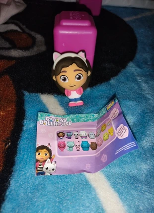 Gommes 3d gabydollhouse, marque: Puzzle Palz, état: Neuf sans étiquette, taille: 3 ans / 98 cm, 1,00 €, 1,75 € Protection acheteurs incluse