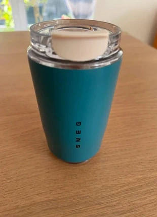 Mug isotherme – Wall Mug – 240 ml – Avec boîte, marque: Smeg, état: Neuf sans étiquette, 16,50 €, 18,03 € Protection acheteurs incluse