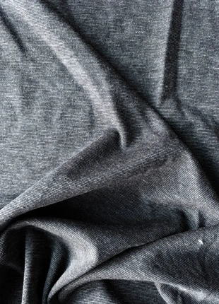 Tissu polyester extensible gris chiné – 1,40 x 1,50 m, état: Neuf avec étiquette, 5,00 €, 5,95 € Protection acheteurs incluse