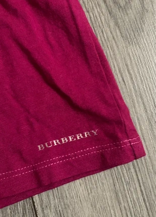 t-shirt manche longue Burberry bébé, marque: Burberry, état: Neuf sans étiquette, taille: 24-36 mois / 92 cm, 9,00 €, 10,15 € Protection acheteurs incluse
