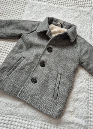 Winterjas trench coat grijs, 68, H&M gevoerd, merk: H&M, staat: Heel goed, maat: 6-9 maanden / 68 cm, € 5,00, € 5,95 inclusief Kopersbescherming