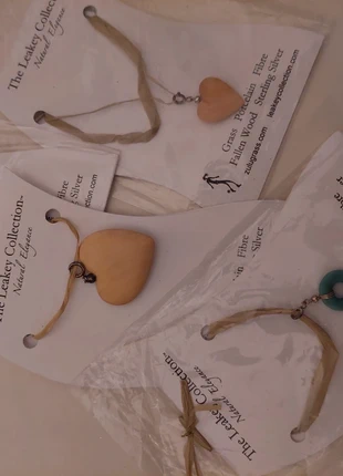 Acessório para fio, coração ou pedra, artesanal/Kenia, marca: Fabrication Artisanale, estado: Novo com etiquetas, €5.00, €5.95 inclui Proteção do Comprador