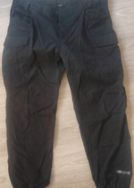 Cargo pocket trousers