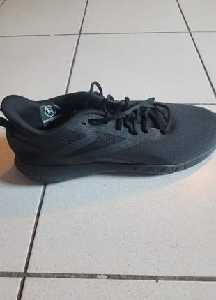 Chaussure reebok 47 homme, marke: Reebok, zustand: Sehr gut, größe: 47, 26,00 €, 28,00 € inklusive Vinted-Käuferschutz
