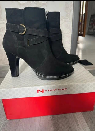 Superbes bottines naf naf cuir neuves 40, merk: Naf Naf, staat: Nieuw met prijskaartje, maat: 40, € 35,00, € 37,45 inclusief Kopersbescherming